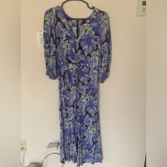 Gorgeous Mango Floral Dress - Picture 4 of 8